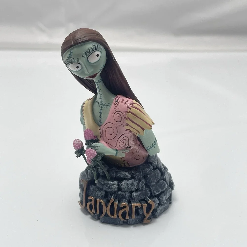 Nightmare‎ Before Christmas Perpetual Calendar Figurine Set of 3 -Damaged Read